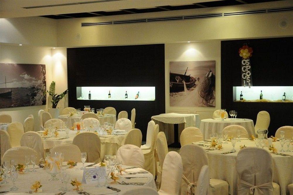Grand Hotel Continental Tirrenia Esterno foto