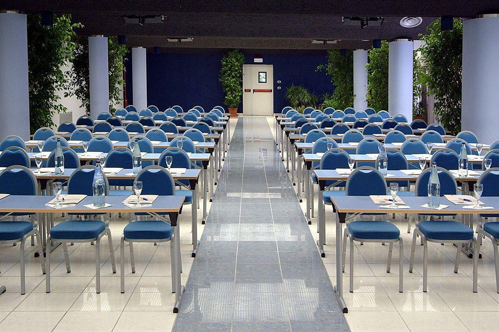 Grand Hotel Continental Tirrenia Esterno foto